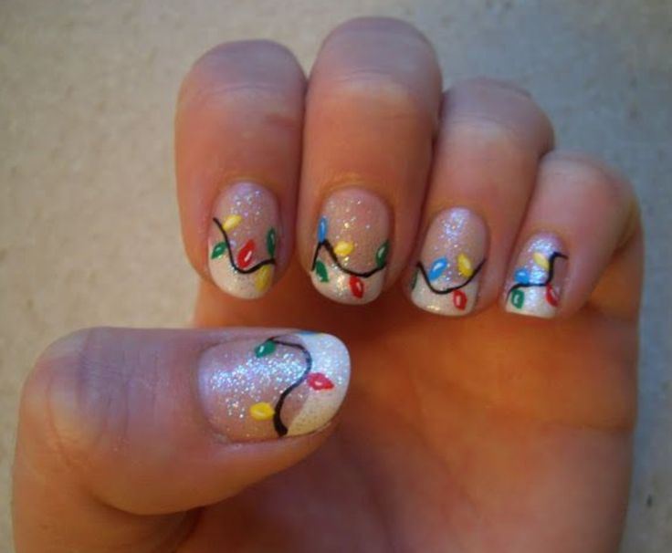 The Christmas Tree Lights Nail Art