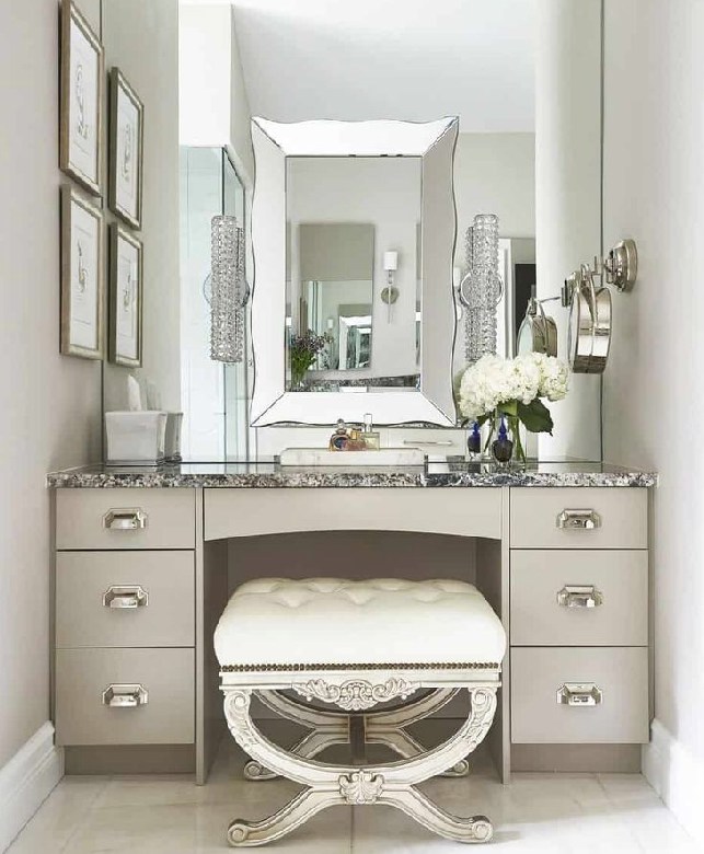 Put Dressing Table The Vanity Area is Not a Bad Choice Either